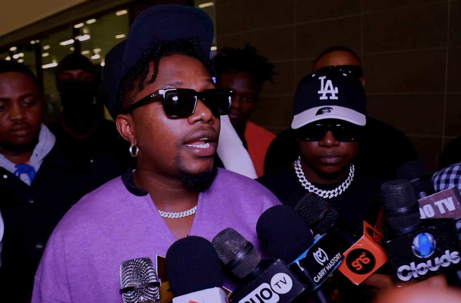 rickmedia: rayvanny-afurahishwa-kupatana-kwa-diamond-platnumz-harmonize-513-rickmedia