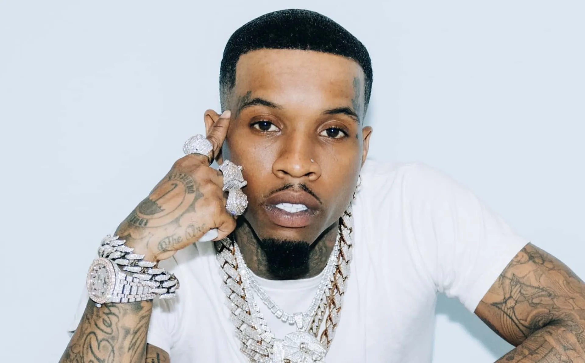 rickmedia: rapa-tory-lanez-achomwa-kisu-akiwa-gerezani-yupo-mahututi-900-rickmedia