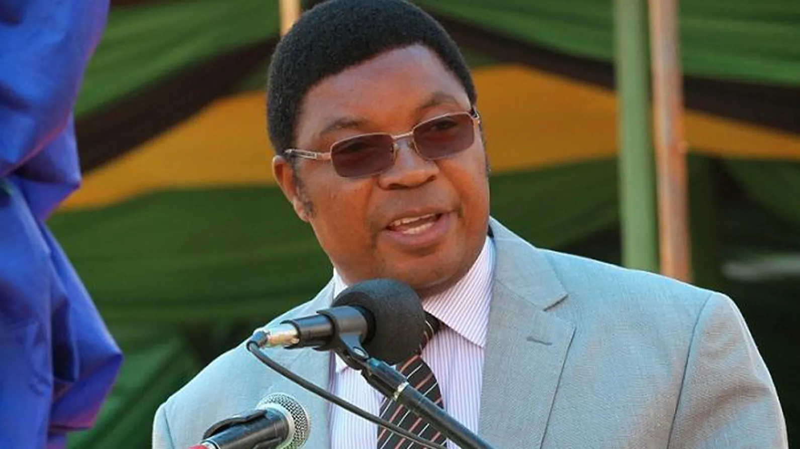 rickmedia: waziri-mkuu-kassim-majaliwa-atangaza-kupumzika-ubunge-787-rickmedia