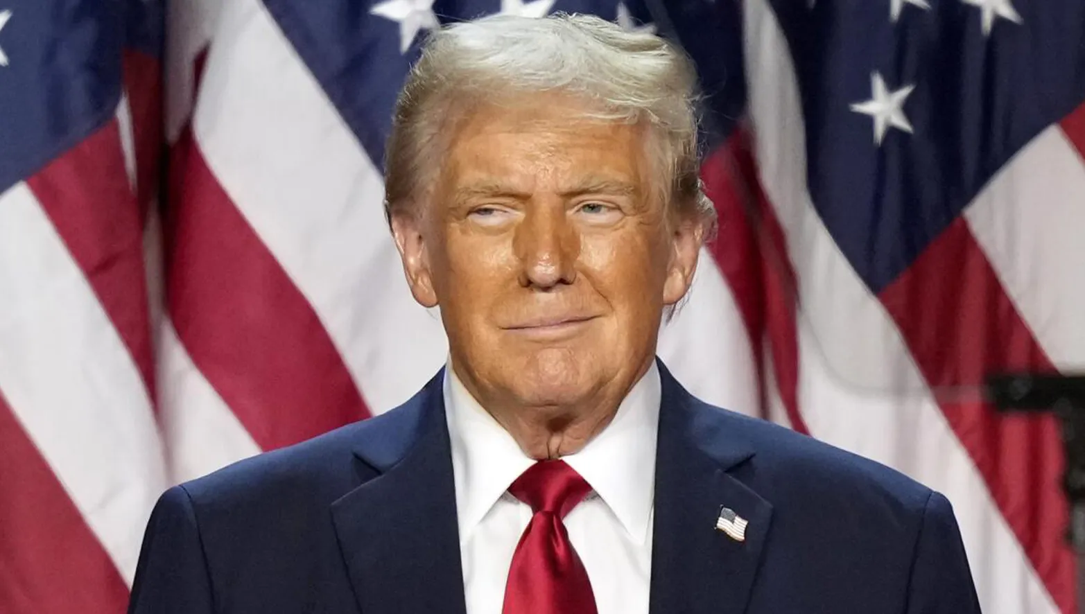 rickmedia: majimbo-marekani-yamfungulia-trump-kesi-88-rickmedia