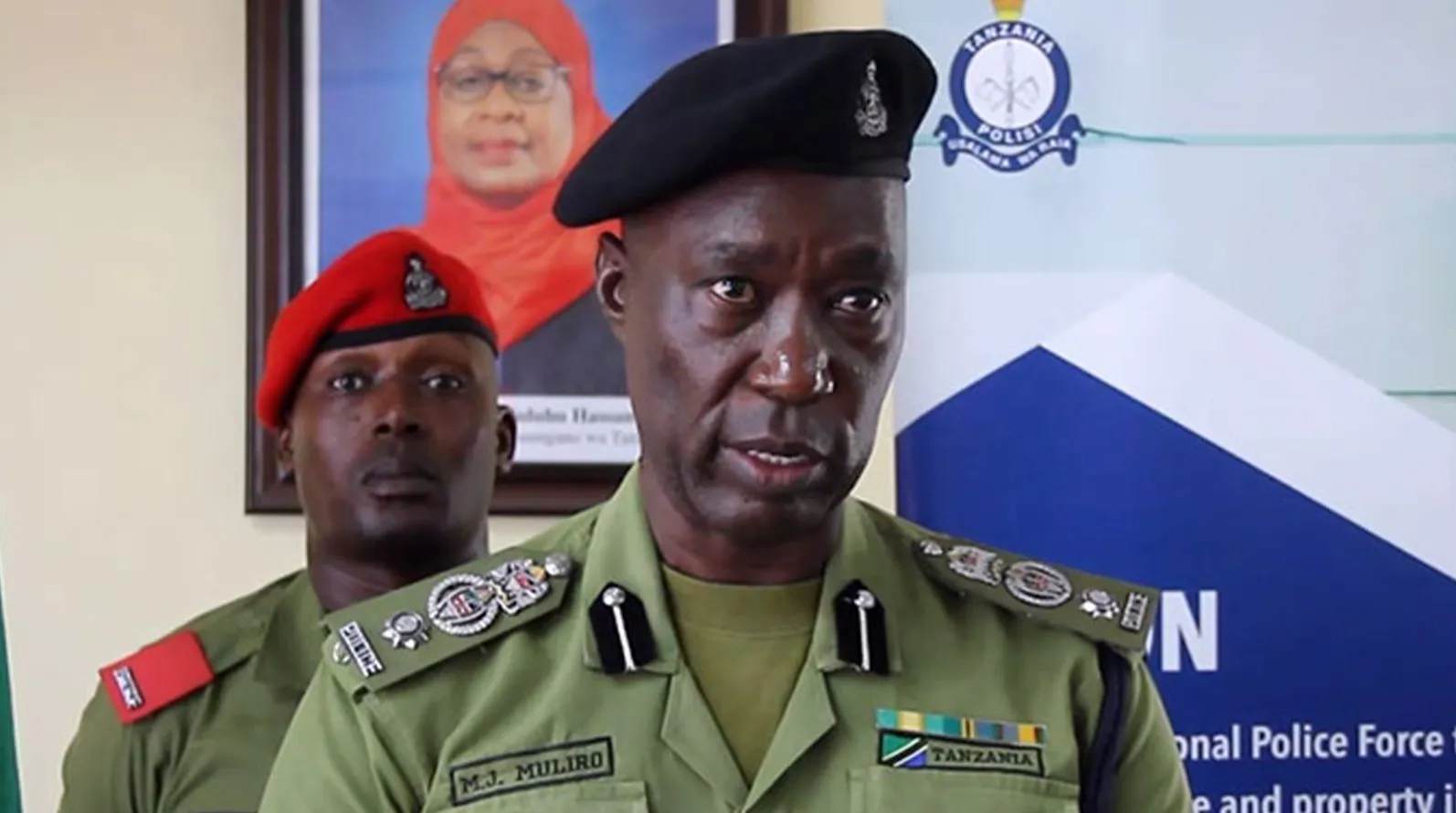 rickmedia: muliro-afunguka-wanaoteka-watu-wakijifanya-polisi-855-rickmedia