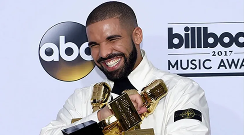 rickmedia: drake-anazidi-kuonyesha-ufalme-wake-aweka-rekodi-kwenye-chati-billboard-200-164-rickmedia