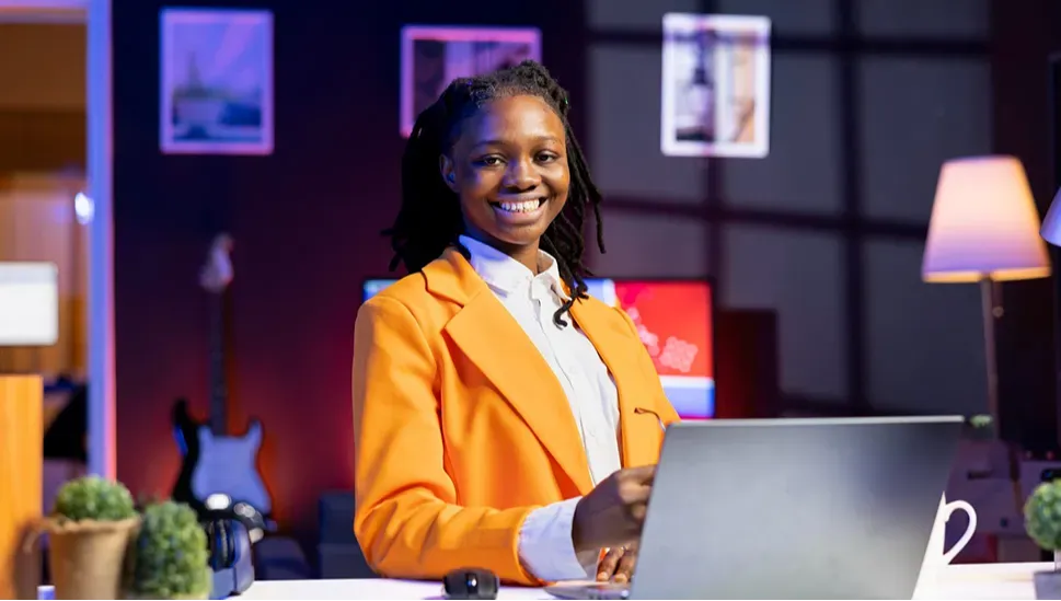 rickmedia: jinsi-kulinasa-penzi-mwanamke-msomi-256-rickmedia